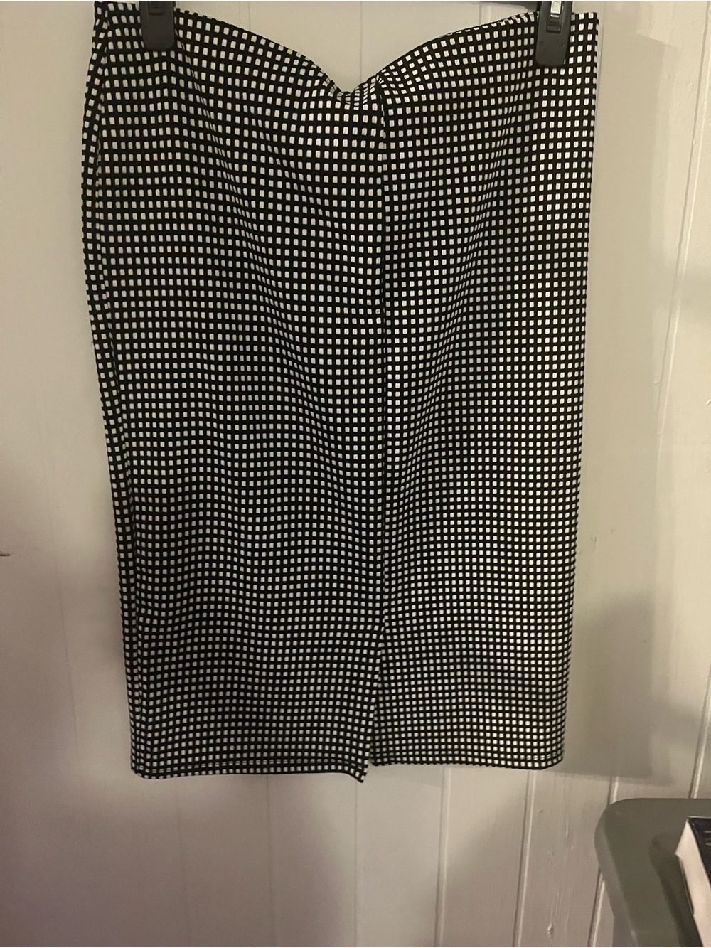 Old Navy Black and White Checked Pencil Skirt